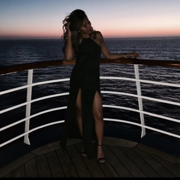 Stone Cold Fox Onyx Maxi Slit Halter Dress Gown in Emerald Size 0 - Picture 15 of 15